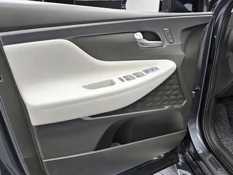 2022 Hyundai Santa Fe с пробегом 74 798 км