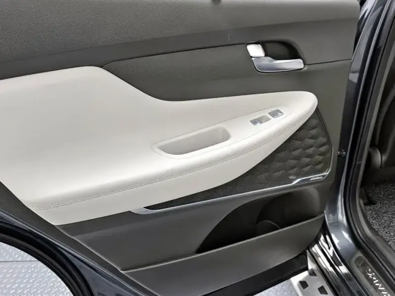 2022 Hyundai Santa Fe с пробегом 74 798 км