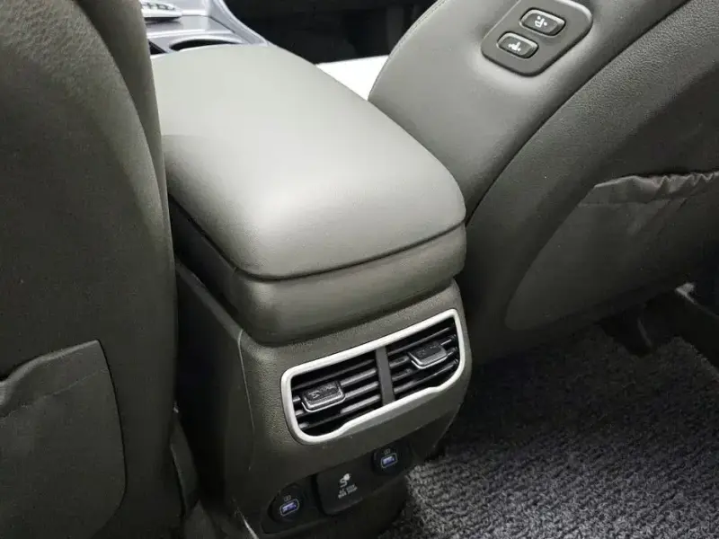 2022 Hyundai Santa Fe с пробегом 74 798 км