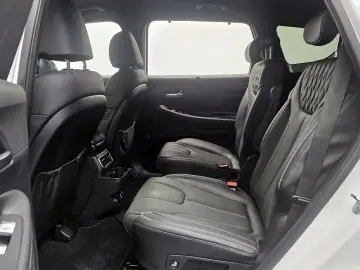 2023 Hyundai Santa Fe с пробегом 29 566 км