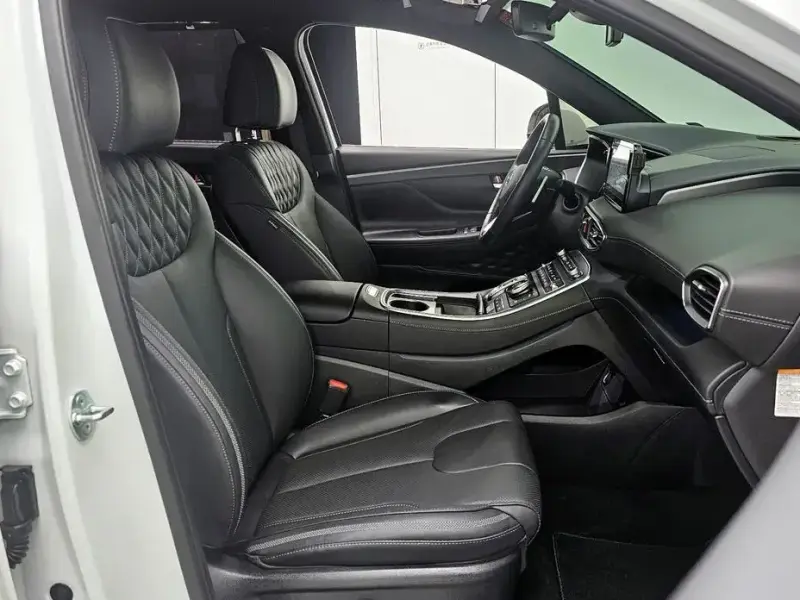 2023 Hyundai Santa Fe с пробегом 29 566 км