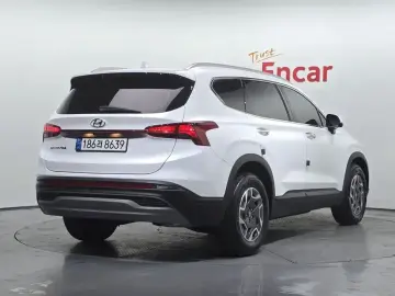 2022 Hyundai Santa Fe с пробегом 22 209 км