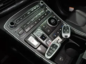 2022 Hyundai Santa Fe с пробегом 24 595 км