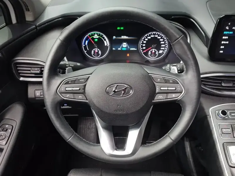 2022 Hyundai Santa Fe с пробегом 24 595 км