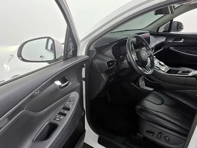 2022 Hyundai Santa Fe с пробегом 22 209 км