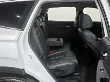 2022 Hyundai Santa Fe с пробегом 22 209 км