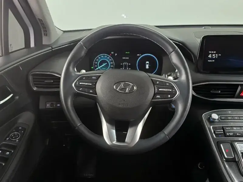 2022 Hyundai Santa Fe с пробегом 22 209 км