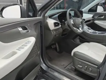 2022 Hyundai Santa Fe с пробегом 41 089 км