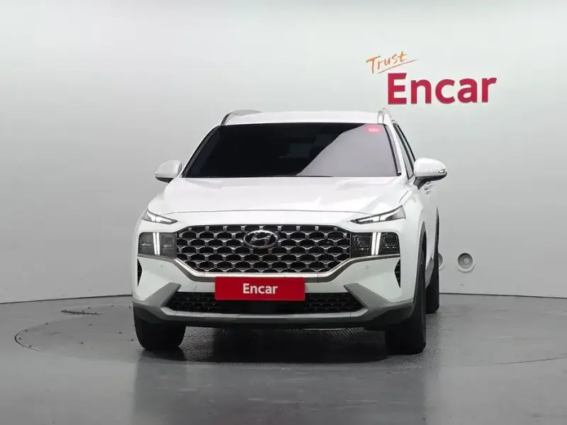 2023 Hyundai Santa Fe с пробегом 34 674 км