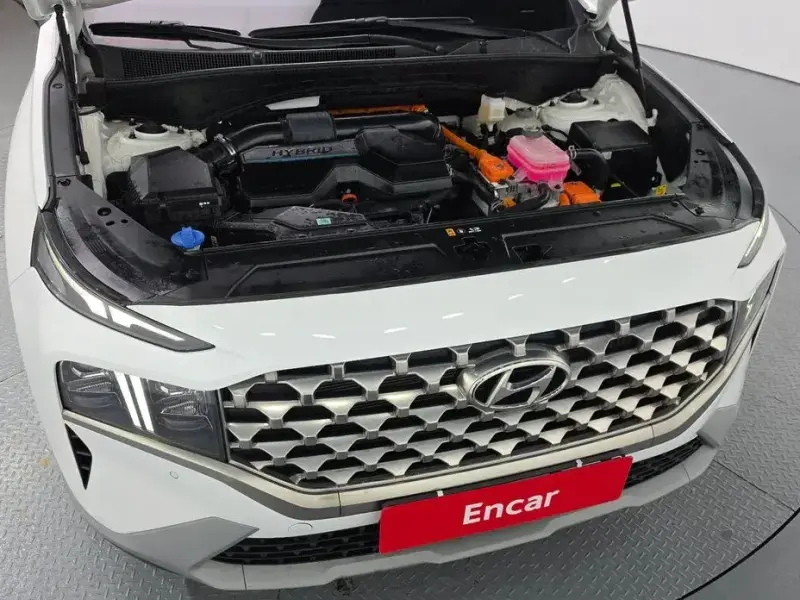 2023 Hyundai Santa Fe с пробегом 34 674 км
