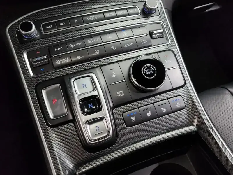 2023 Hyundai Santa Fe с пробегом 40 356 км