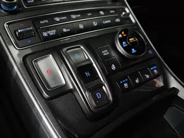 2023 Hyundai Santa Fe с пробегом 22 066 км