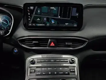 2023 Hyundai Santa Fe с пробегом 22 066 км