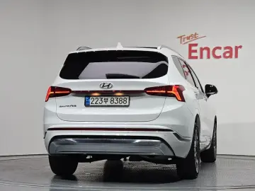 2021 Hyundai Santa Fe с пробегом 83 915 км