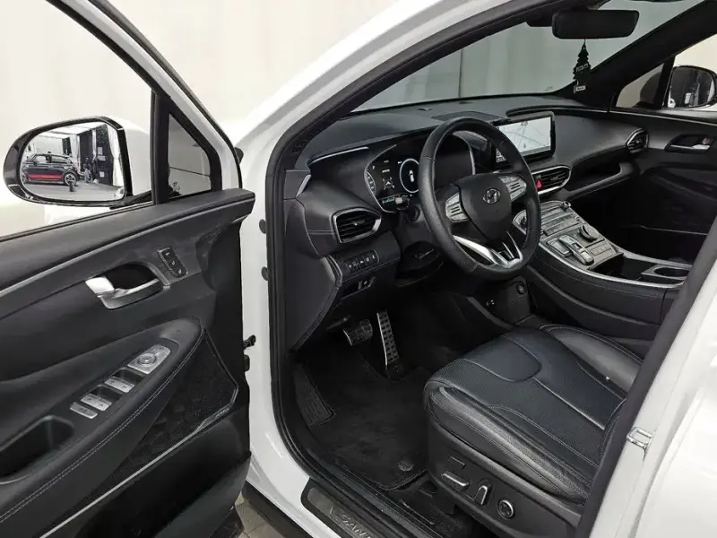 2021 Hyundai Santa Fe с пробегом 83 915 км