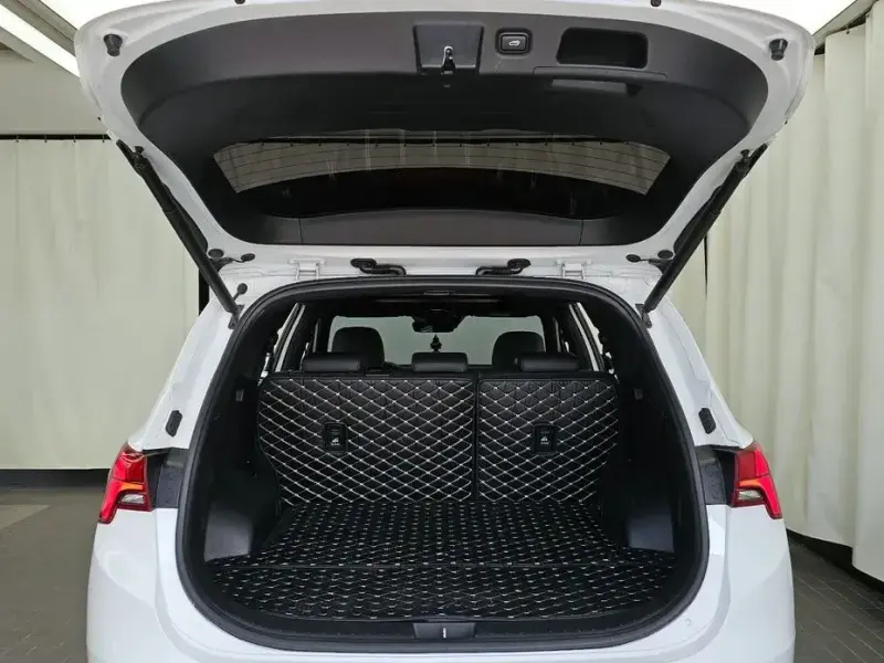 2021 Hyundai Santa Fe с пробегом 83 915 км