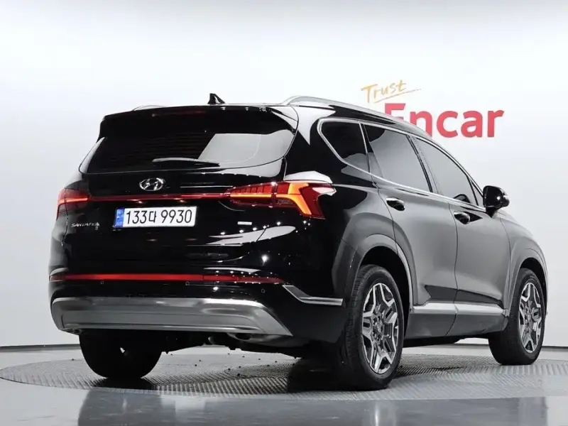 2023 Hyundai Santa Fe с пробегом 34 260 км