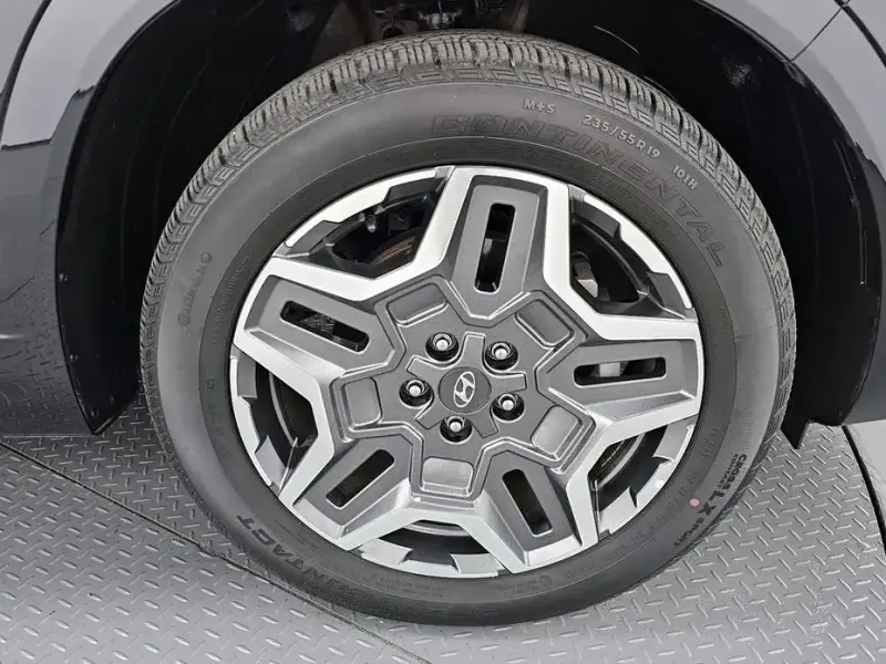 2023 Hyundai Santa Fe с пробегом 34 260 км