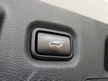 2021 Hyundai Santa Fe с пробегом 83 915 км