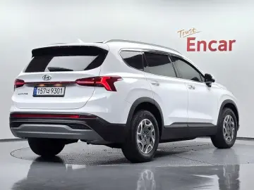 2022 Hyundai Santa Fe с пробегом 35 020 км