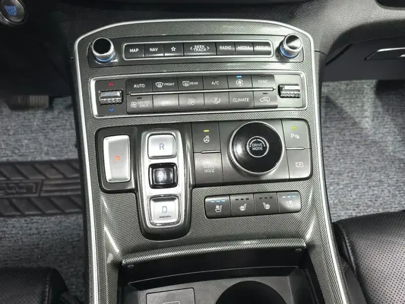 2022 Hyundai Santa Fe с пробегом 123 366 км