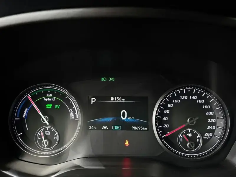 2022 Hyundai Santa Fe с пробегом 98 695 км