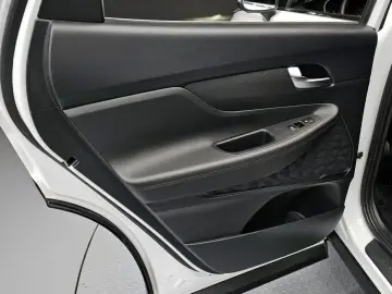 2022 Hyundai Santa Fe с пробегом 98 695 км