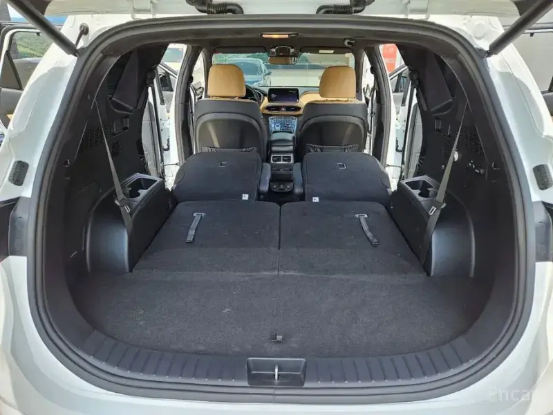 2022 Hyundai Santa Fe с пробегом 50 913 км