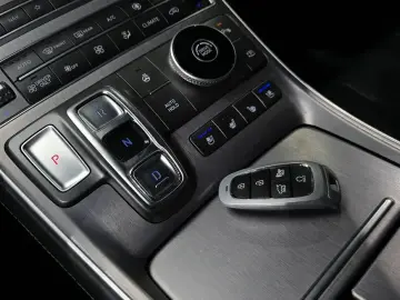 2021 Hyundai Santa Fe с пробегом 74 377 км