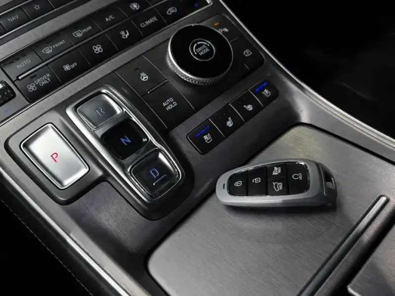 2021 Hyundai Santa Fe с пробегом 74 377 км