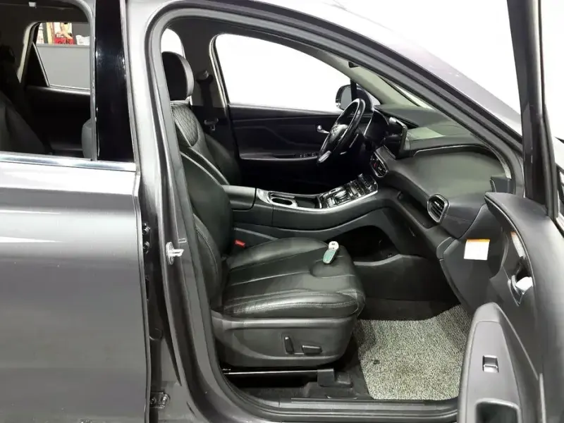 2022 Hyundai Santa Fe с пробегом 56 940 км