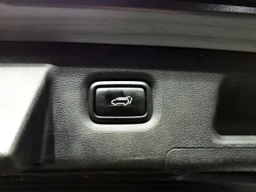2022 Hyundai Santa Fe с пробегом 56 940 км