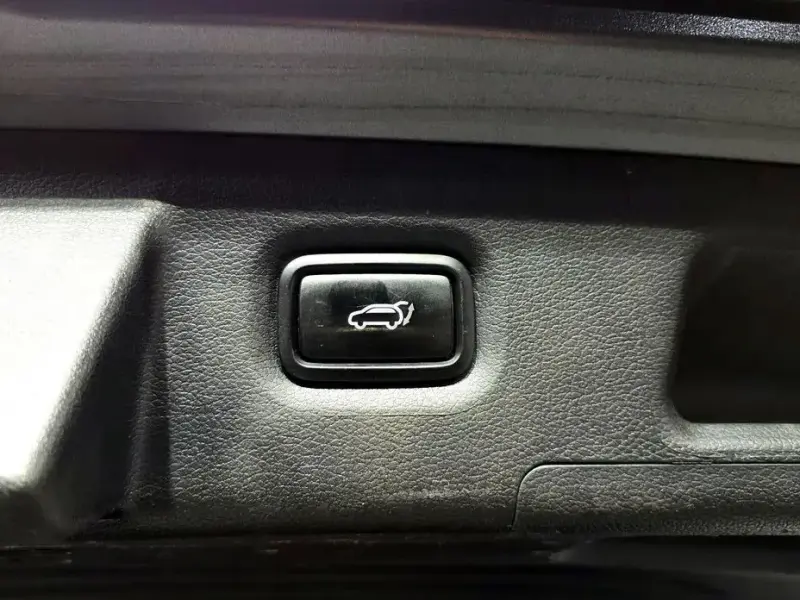 2022 Hyundai Santa Fe с пробегом 56 940 км