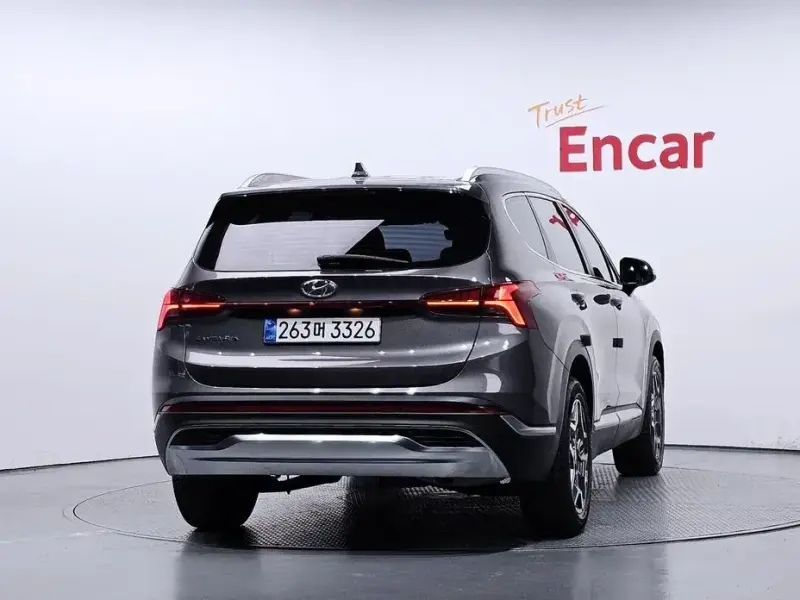2021 Hyundai Santa Fe с пробегом 110 033 км