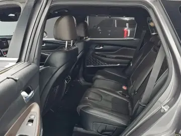 2021 Hyundai Santa Fe с пробегом 110 033 км