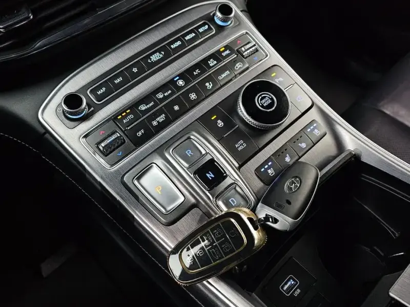 2022 Hyundai Santa Fe с пробегом 51 559 км