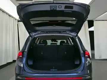 2022 Hyundai Santa Fe с пробегом 122 294 км