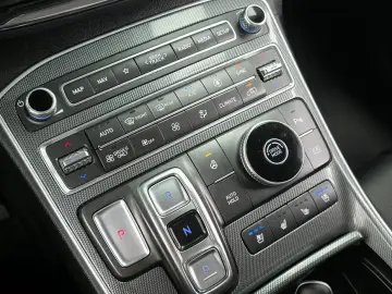 2022 Hyundai Santa Fe с пробегом 122 294 км