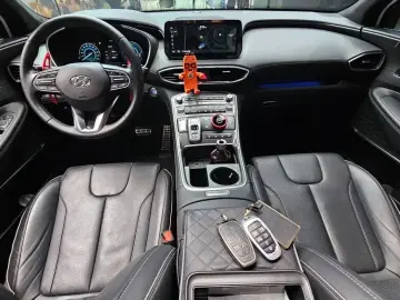 2023 Hyundai Santa Fe с пробегом 55 018 км