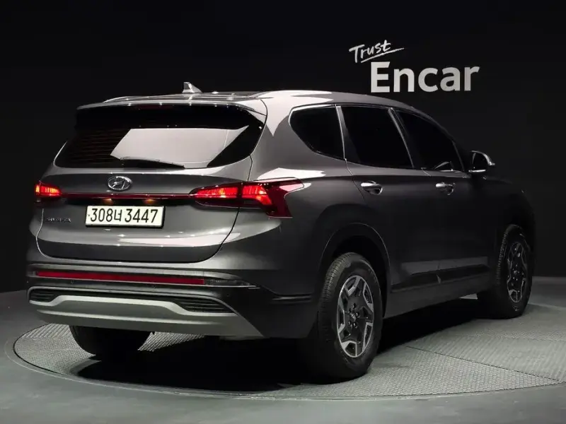 2022 Hyundai Santa Fe с пробегом 105 796 км
