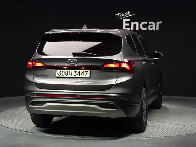 2022 Hyundai Santa Fe с пробегом 105 796 км