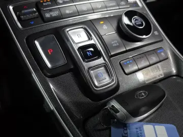 2022 Hyundai Santa Fe с пробегом 105 796 км