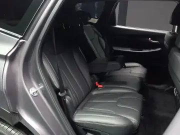 2022 Hyundai Santa Fe с пробегом 105 796 км