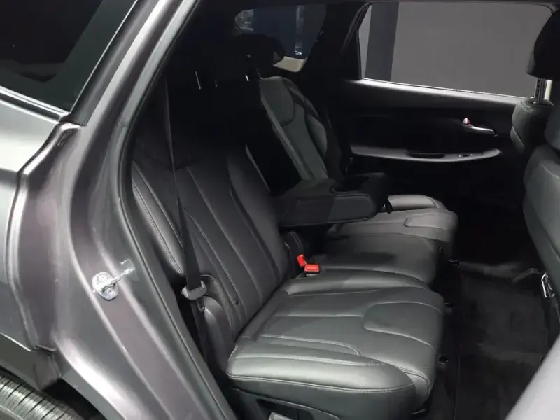 2022 Hyundai Santa Fe с пробегом 105 796 км