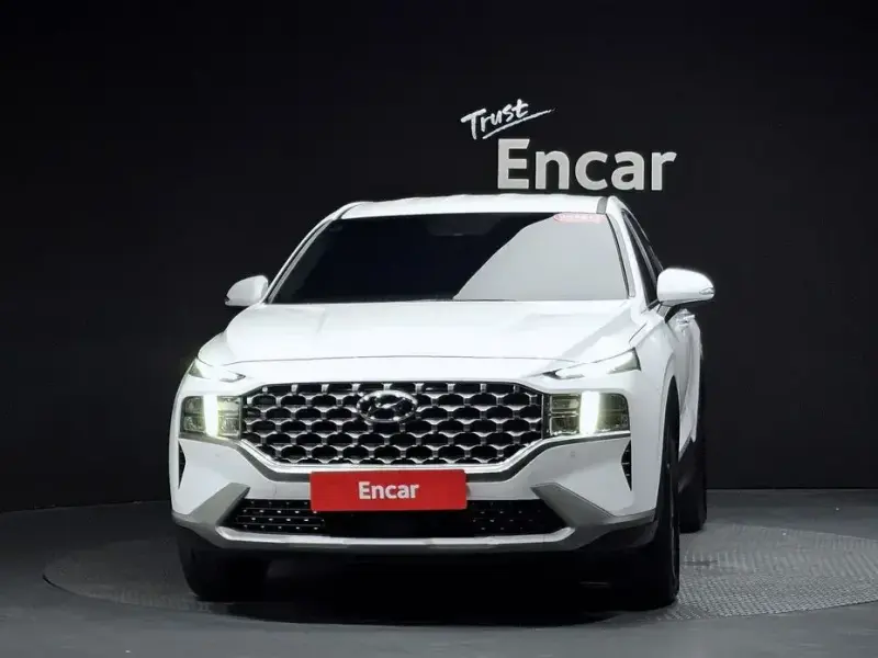 2023 Hyundai Santa Fe с пробегом 75 371 км
