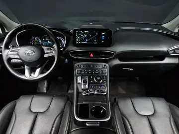 2023 Hyundai Santa Fe с пробегом 75 371 км