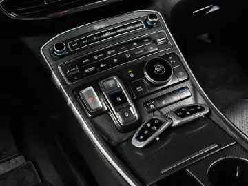 2023 Hyundai Santa Fe с пробегом 75 371 км