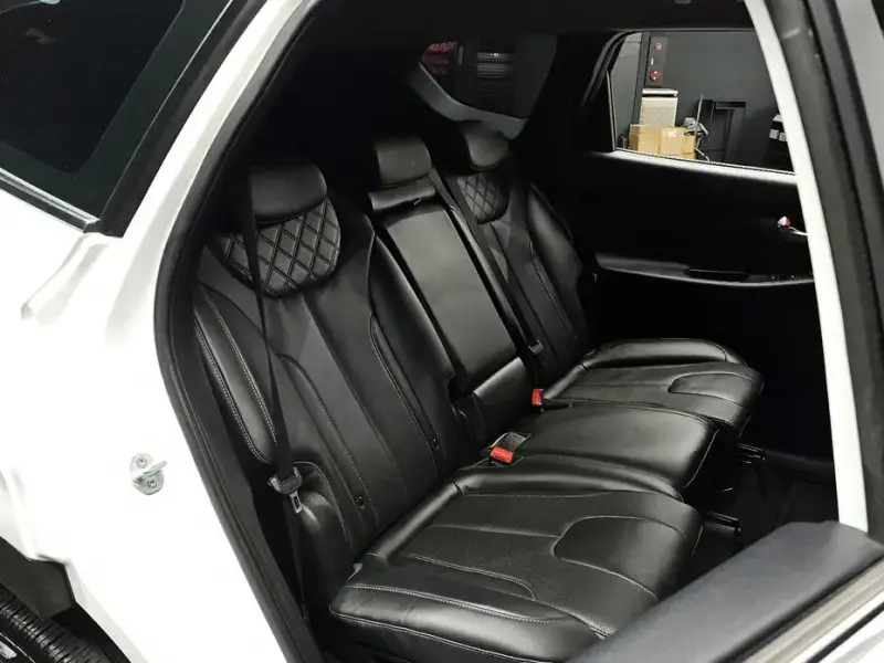 2023 Hyundai Santa Fe с пробегом 75 371 км