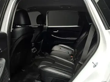 2023 Hyundai Santa Fe с пробегом 75 371 км