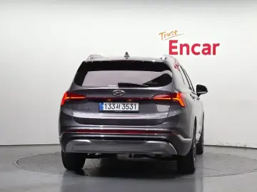 2022 Hyundai Santa Fe с пробегом 47 310 км